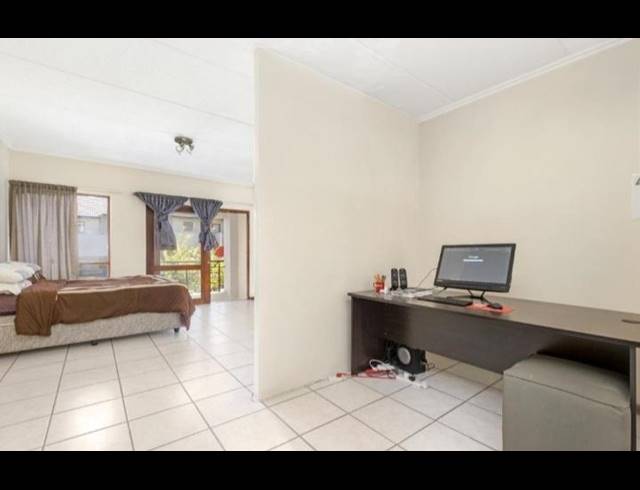 0 BEDROOM APARTMENT FOR SALE IN LONEHILL